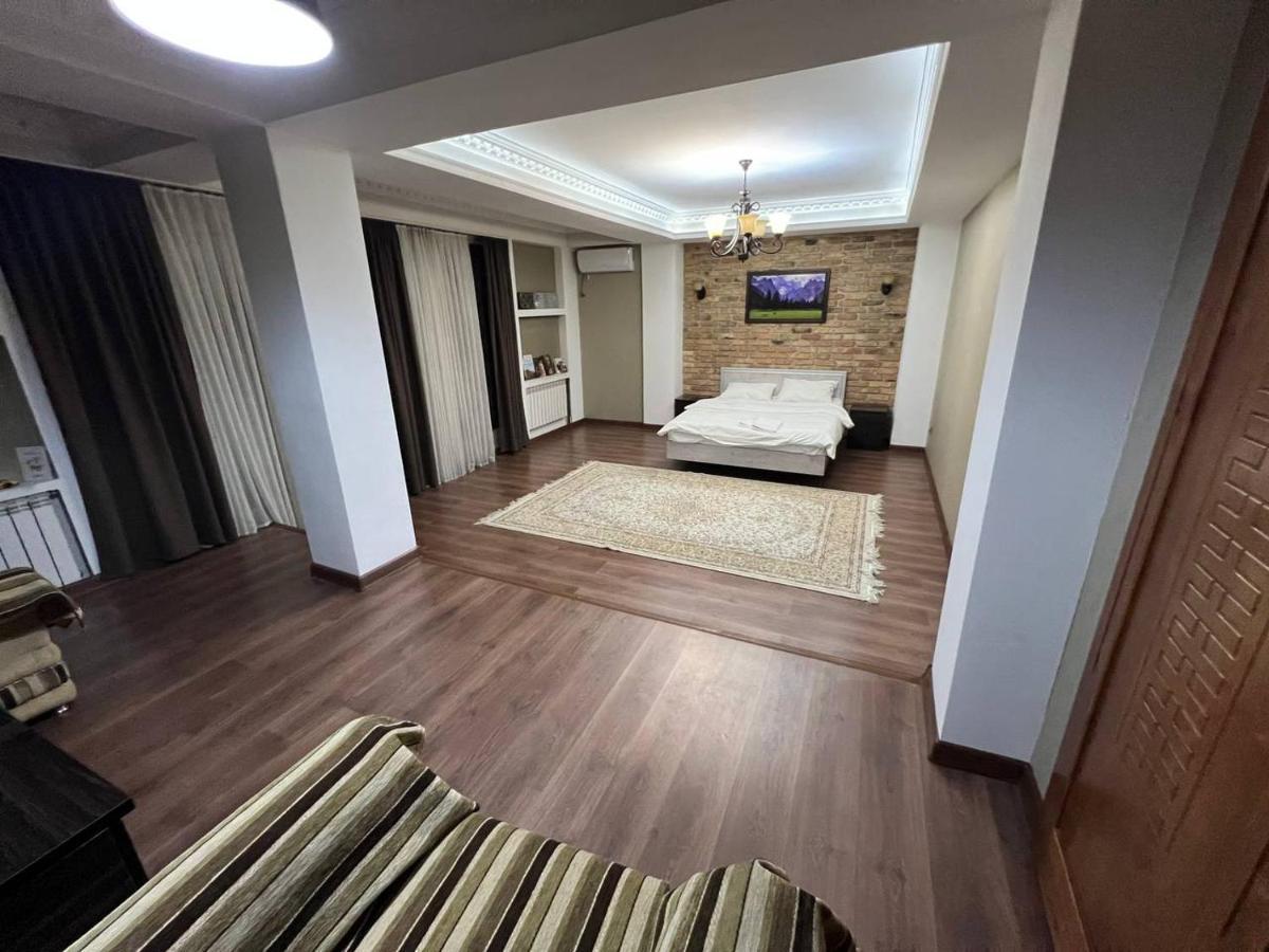 Lite Guest House 비슈케크 외부 사진
