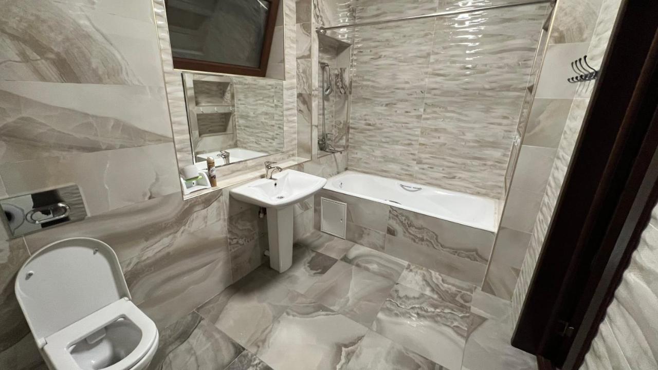 Lite Guest House 비슈케크 외부 사진